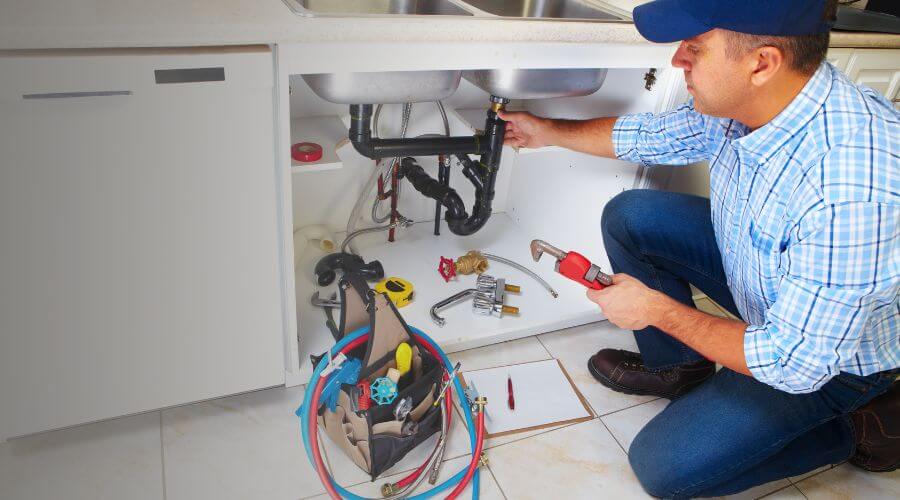 Professional emergency plumbing in Deanville, TX